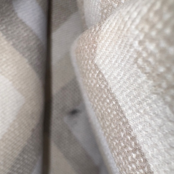 Large Dooney & Bourke Shelby Navy and British Tan Leather Tote Like New - Picture 15 of 15